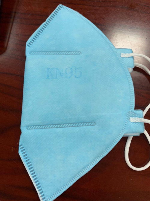 一次性三層無紡布口罩 優(yōu)質廠家的選擇與產品優(yōu)勢